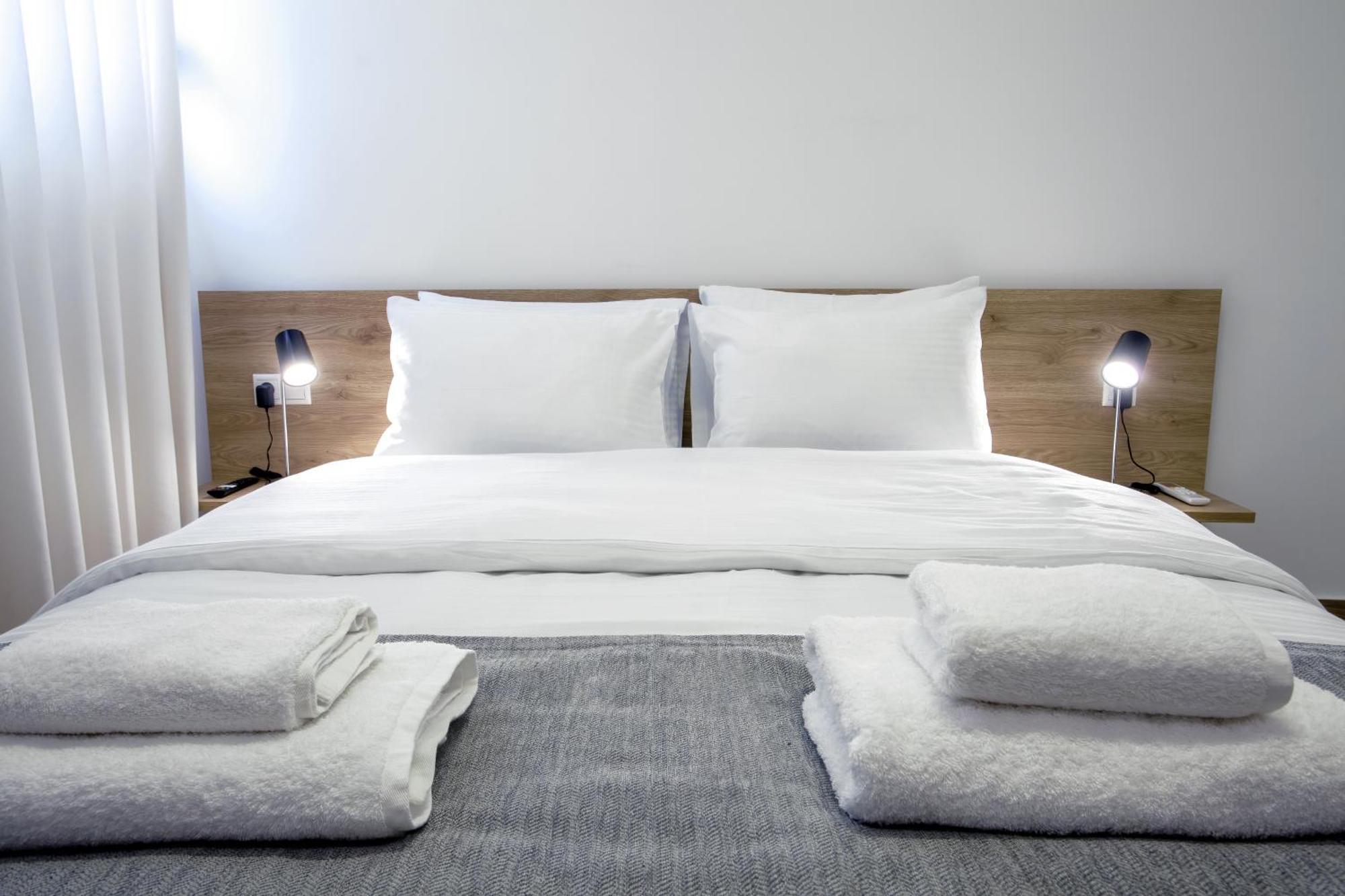 Airbnb - Bella Vista B Apartment